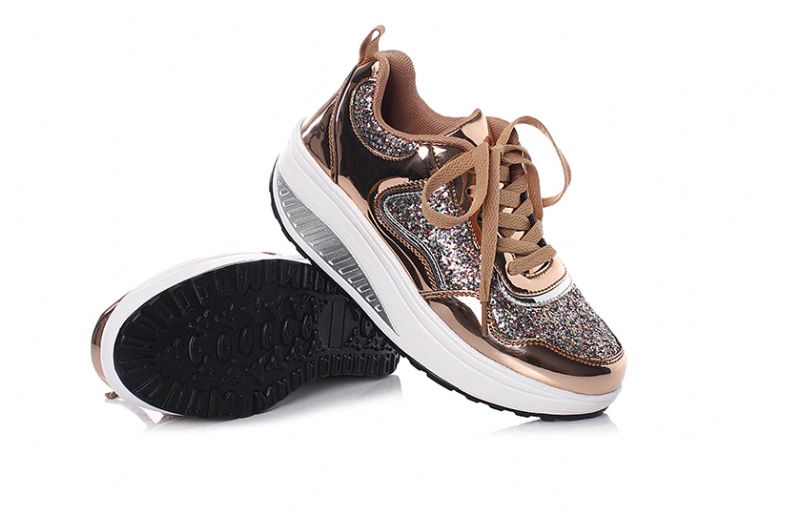 Adonis Naisten Tasainen Platform Patent Sneakers -kengät - Hopea