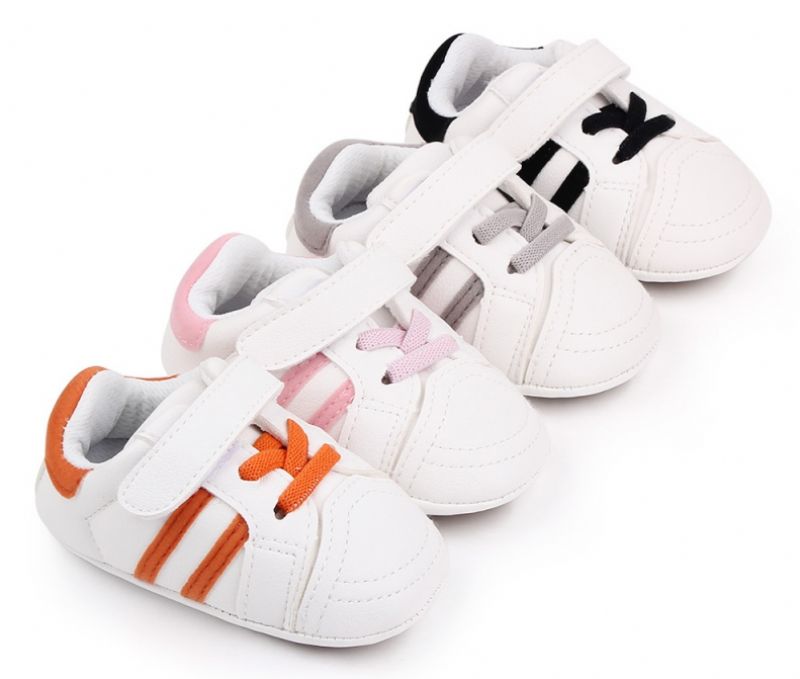 Aguilera Unisex Lasten Rennot Tennarit - Musta