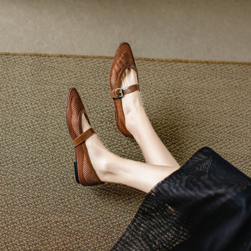 Albania Naisten Rento Mesh Flat - Musta