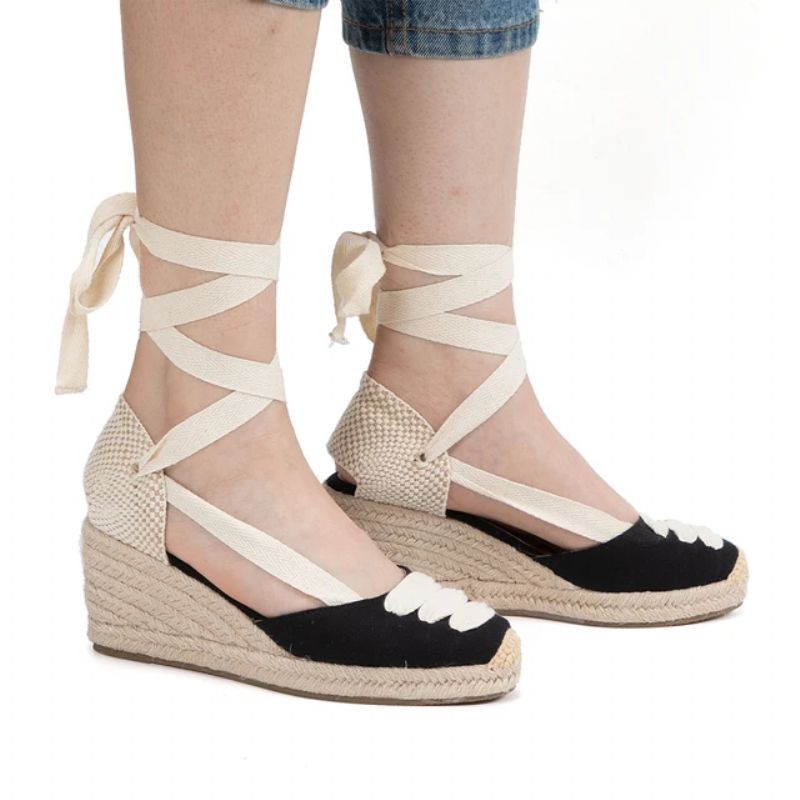 Albertina Naisten Espadrille Wedges -sandaalit - Musta 3In
