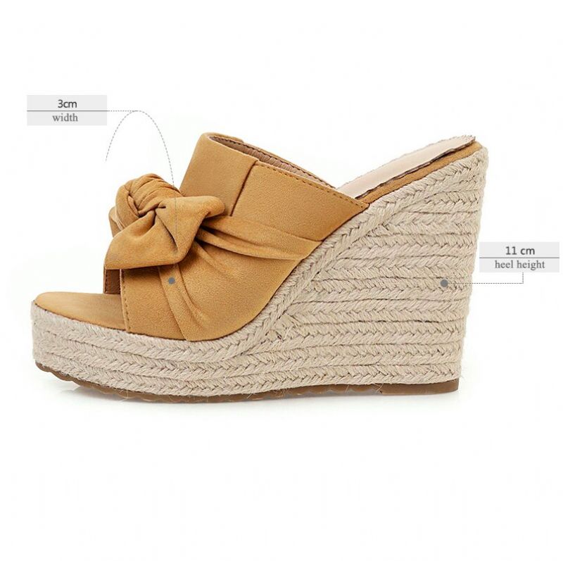 Alcina Wedges - Kameli