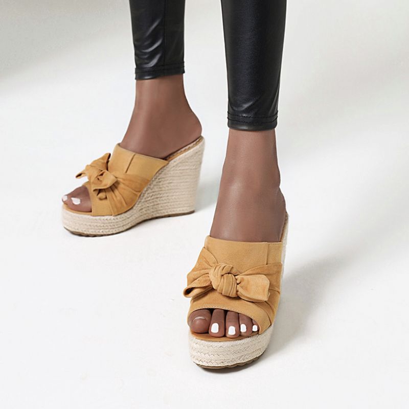 Alcina Wedges - Kameli