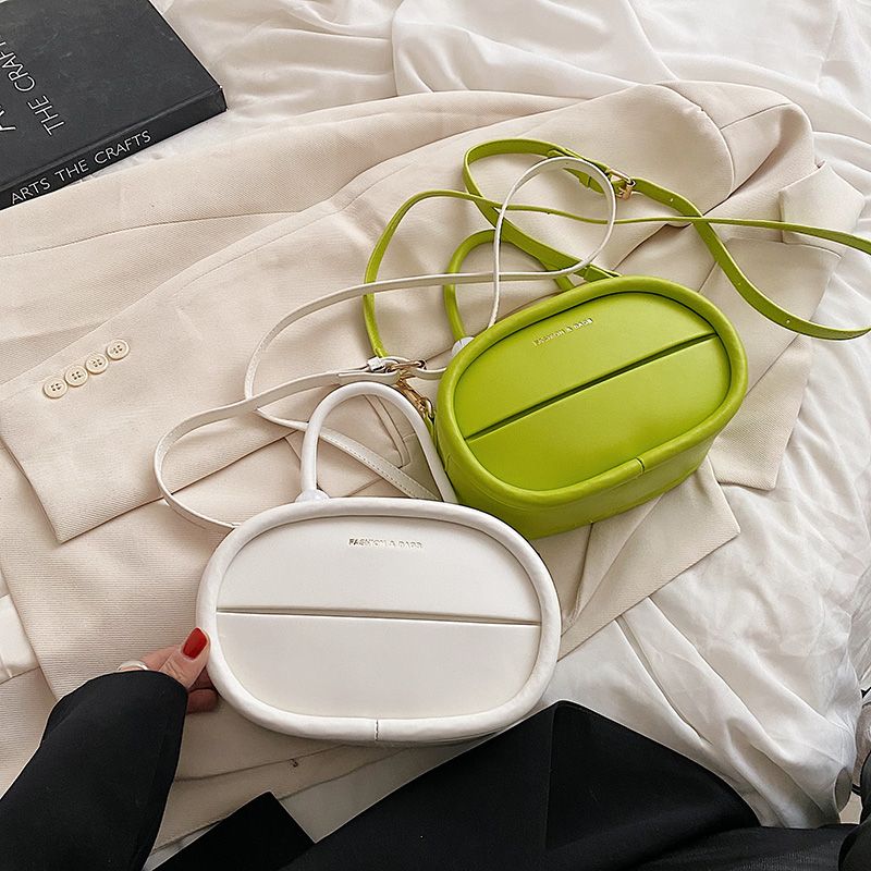 Alejo Naisten Pieni Tekonahkainen Crossbody Käsilaukku - Beige