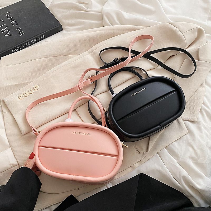 Alejo Naisten Pieni Tekonahkainen Crossbody Käsilaukku - Beige