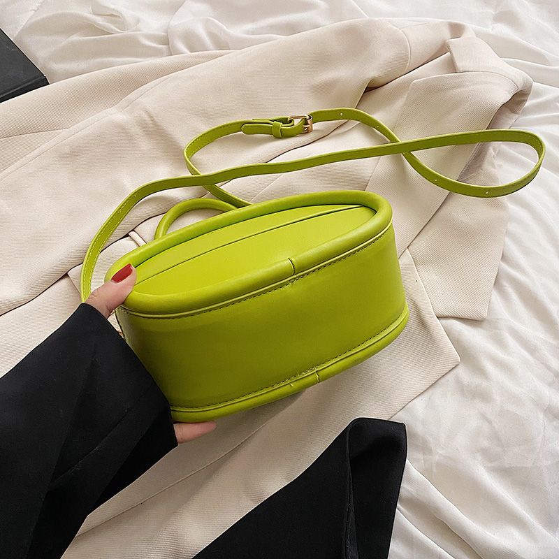 Alejo Naisten Pieni Tekonahkainen Crossbody Käsilaukku - Beige