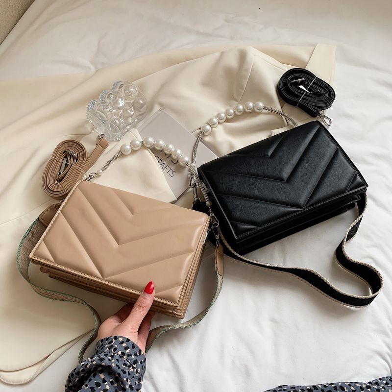 Ali Naisten Pieni Crossbody Käsilaukku - Musta