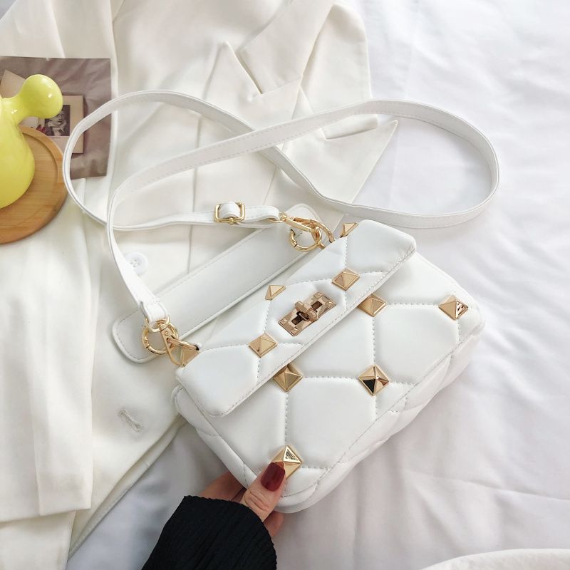 Alix Naisten Tekonahkainen Crossbody Käsilaukku - Musta