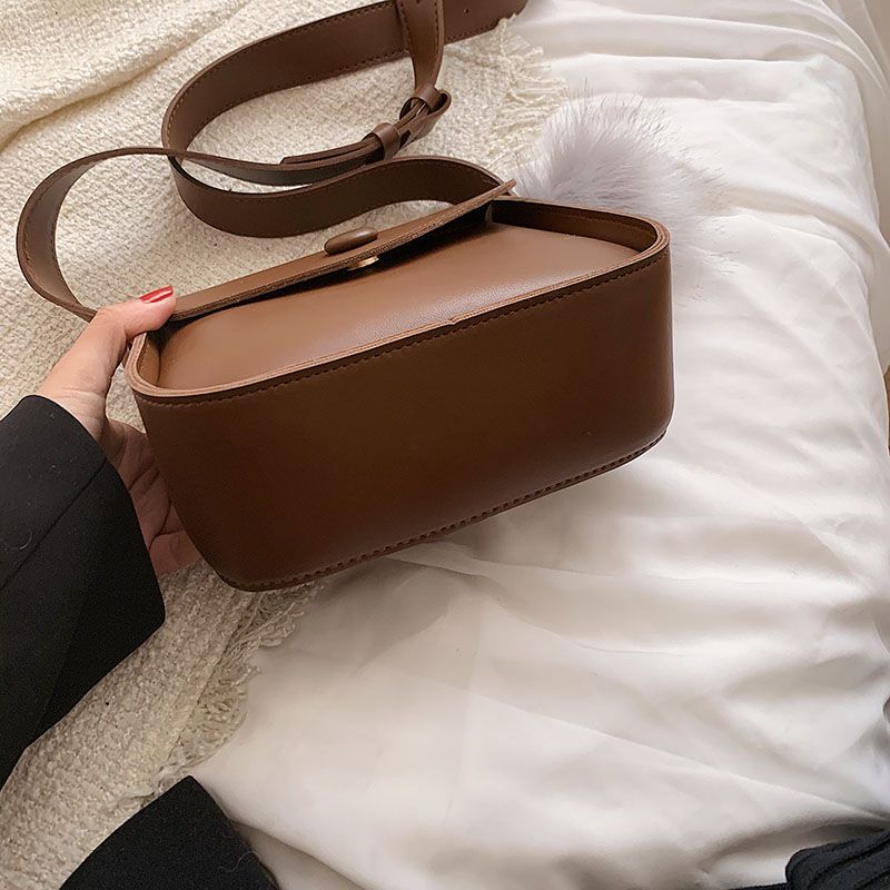 Almeda Naisten Minikeinonahkainen Crossbody Käsilaukku - Musta