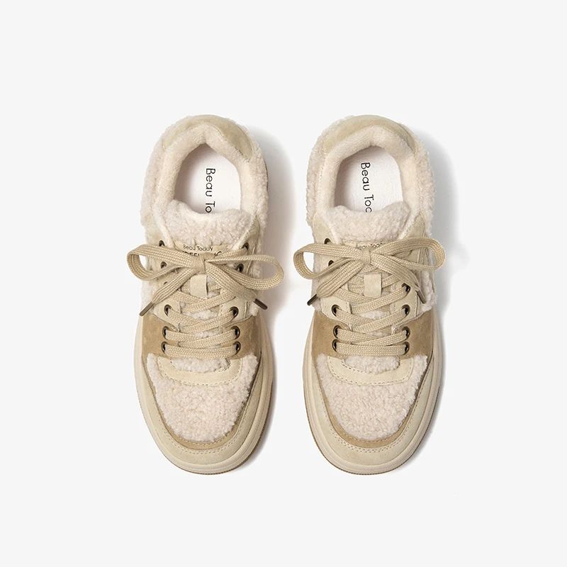 Angela Naisten Talvilenkkarit - Beige