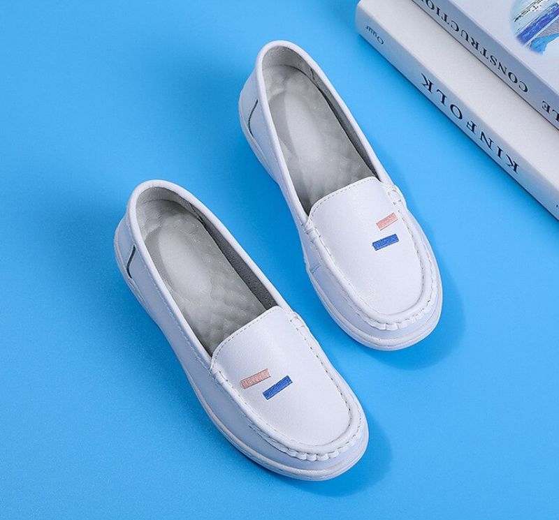 Angelica Naisten Valkoiset Nurse Loafer -kengät - Valkoinen