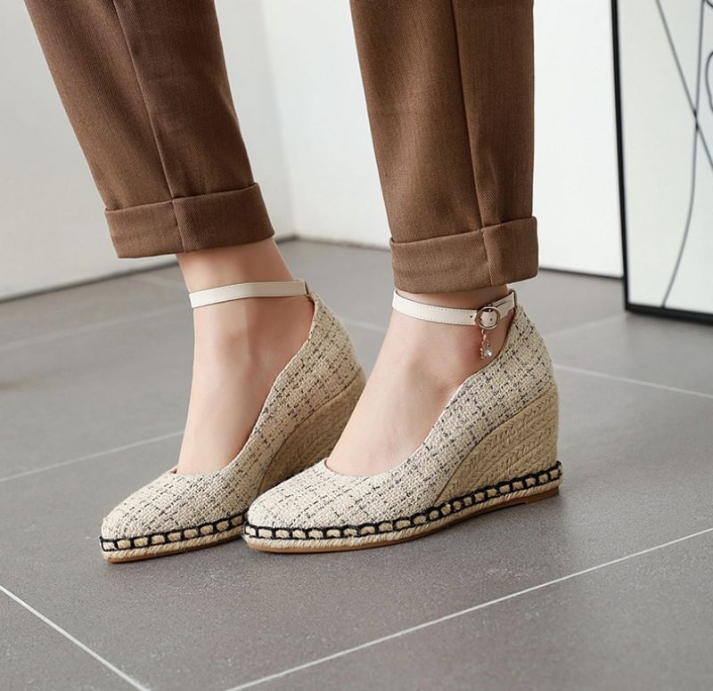 Arauca-kiilat - Beige