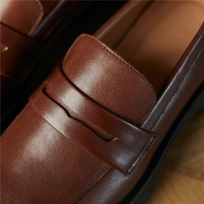 Aroa Naisten Nahkaiset Loafer-kengät - Beige