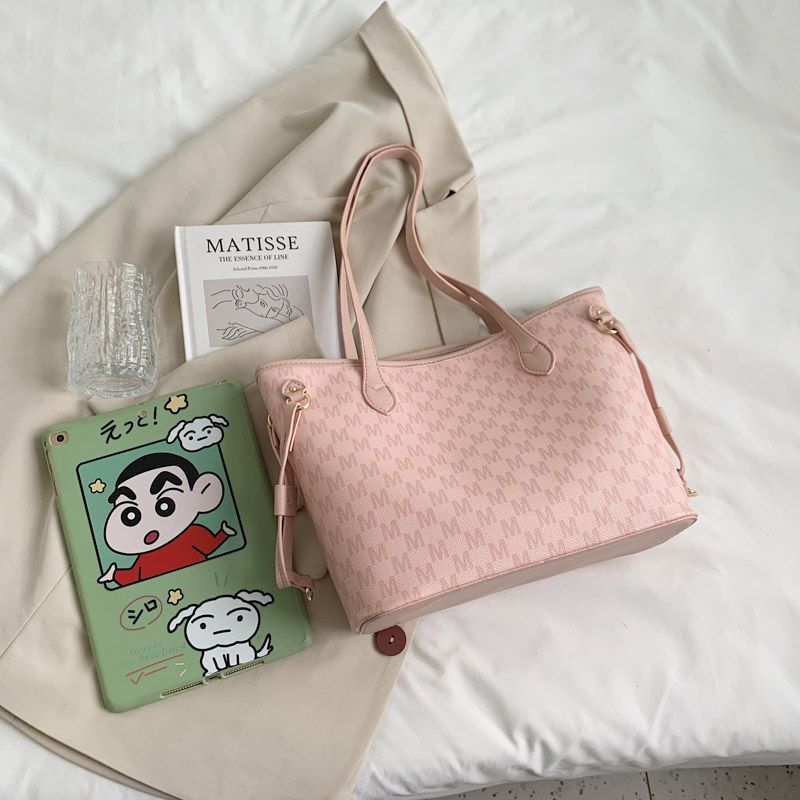Audrey Naisten Isokokoinen Olkalaukku - Beige