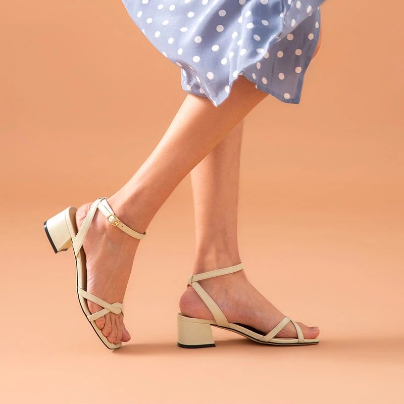 Barny Naisten Sandaalit - Beige