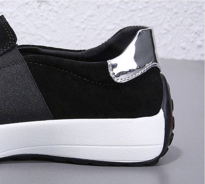 Barry Slip-ons - Musta Kulta