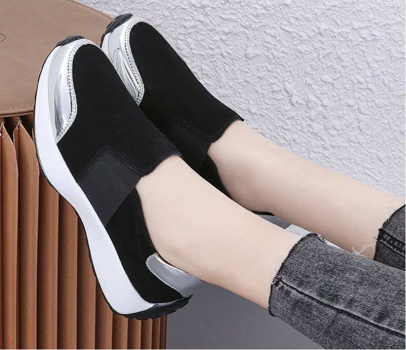 Barry Slip-ons - Musta Kulta