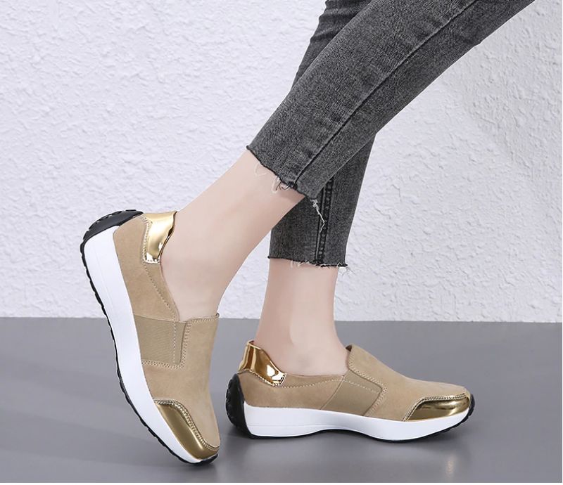 Barry Slip-ons - Musta Kulta