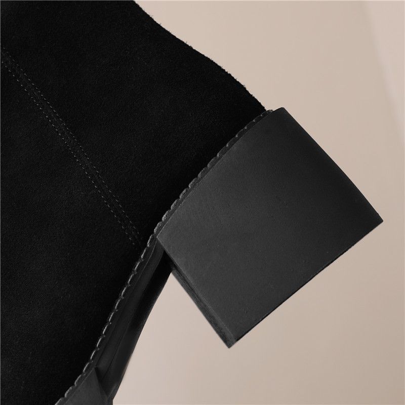 Betty Naisten Nelikantaiset Saappaat - Black Velvet