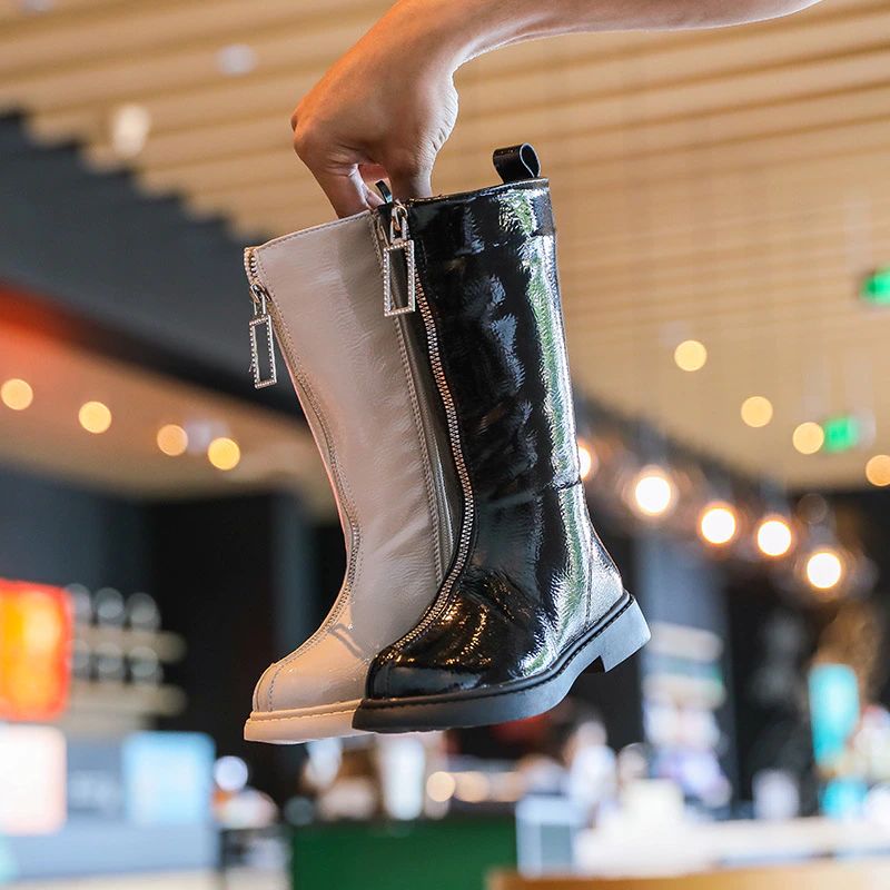 Britneyn Tyttöjen Chelsea Boot - Musta