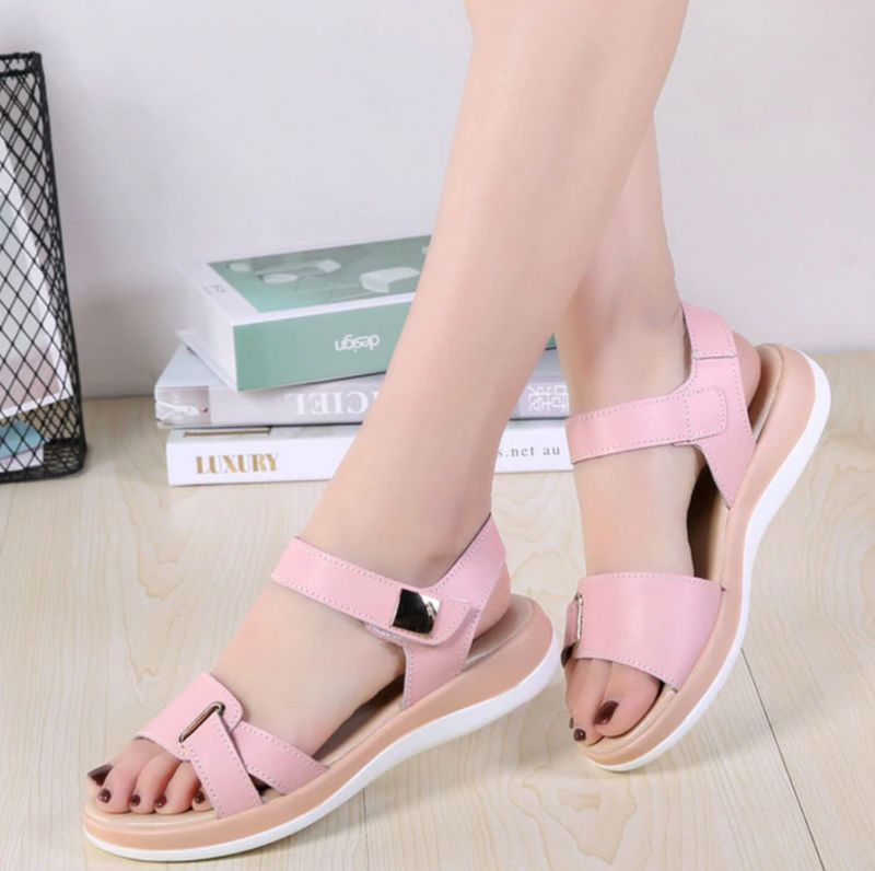Brittany Naisten Sandaalit - Beige