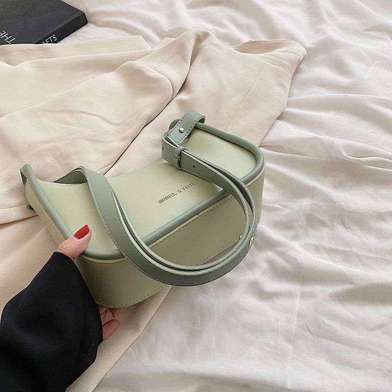 Capricho Naisten Tekonahkainen Crossbody Käsilaukku - Vihreä