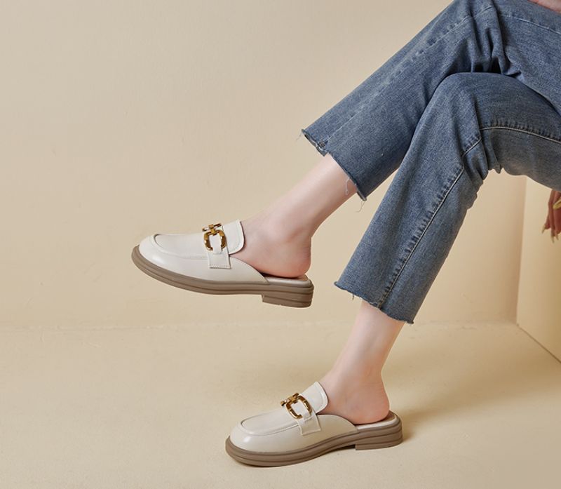Catalina Naisten Muulit - Beige
