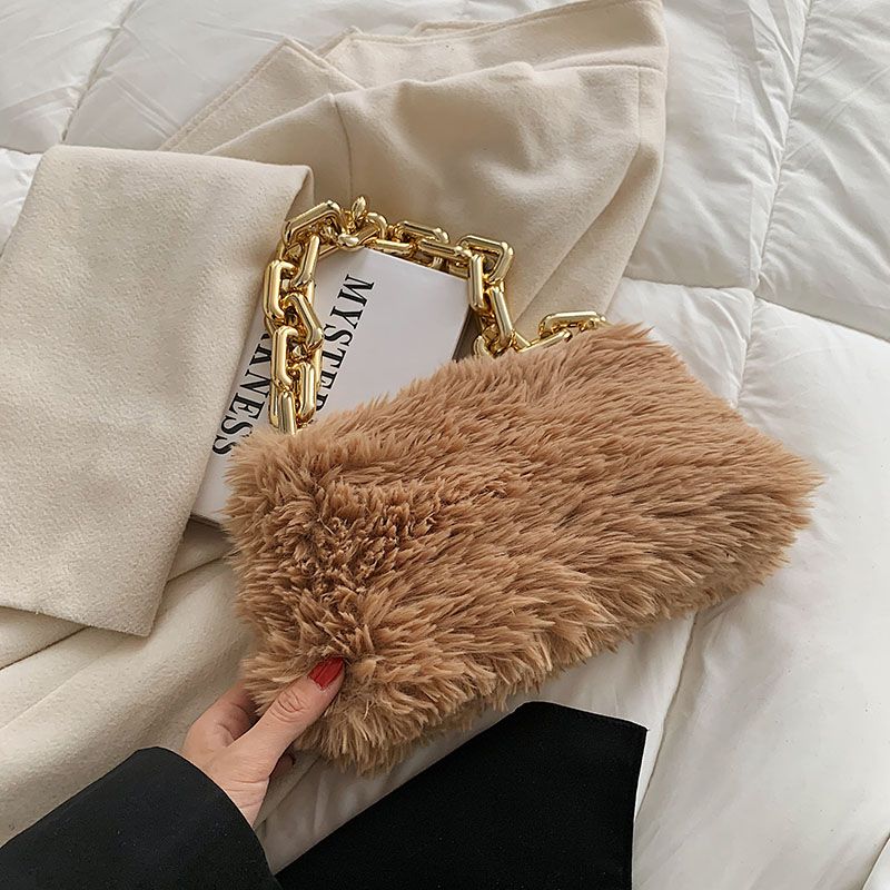 Celeste Naisten Chunky Chain Olkalaukku - Khaki