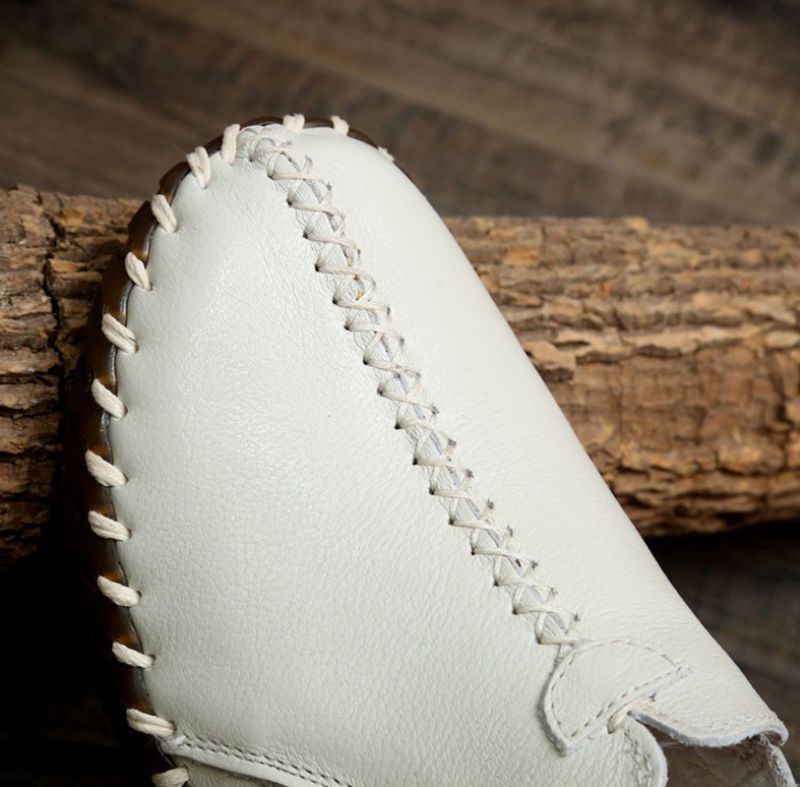 Charis Naisten Litteät Nahkaiset Loafer-kengät - Beige