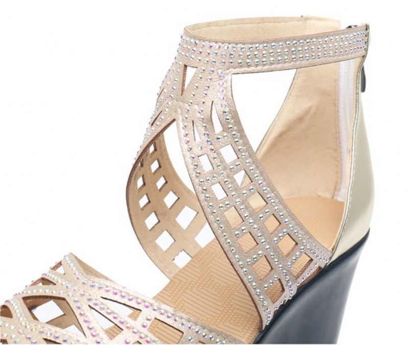 Charli Naisten Platform Wedge Sandaalit - Kulta