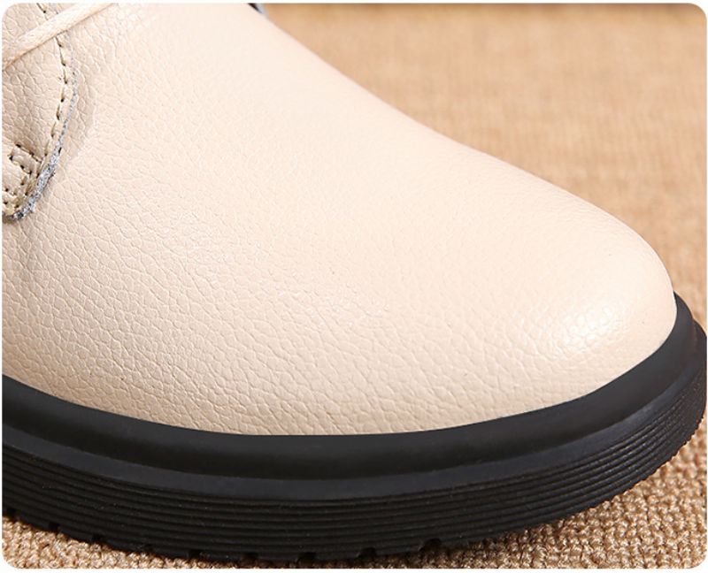 Chaten Naisten Oxford-nauhanilkkurit - Beige