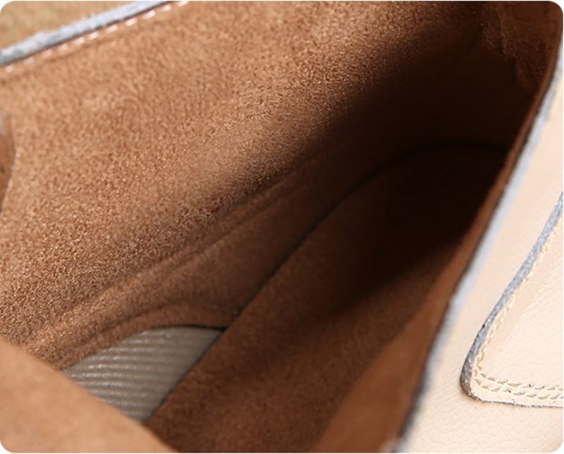 Chaten Naisten Oxford-nauhanilkkurit - Beige