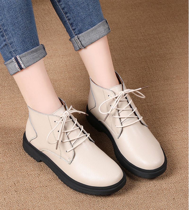 Chaten Naisten Oxford-nauhanilkkurit - Beige