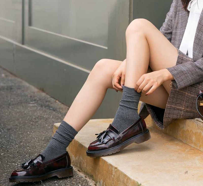 Claudy Naisten Tasaiset Loaferit Alustalla - Musta