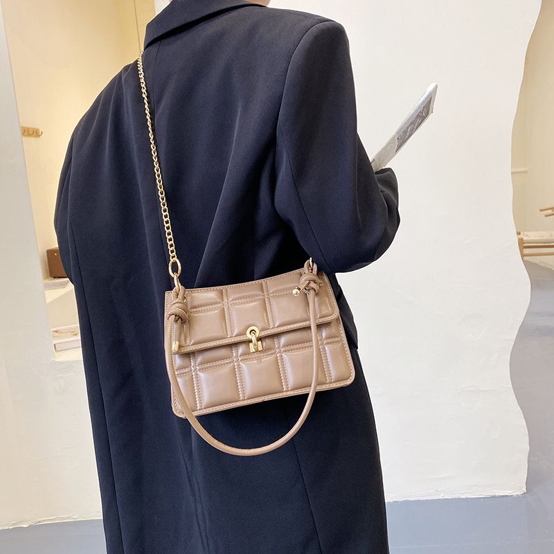 Colina Naisten Pienet Nahkaiset Crossbody-laukut - Musta