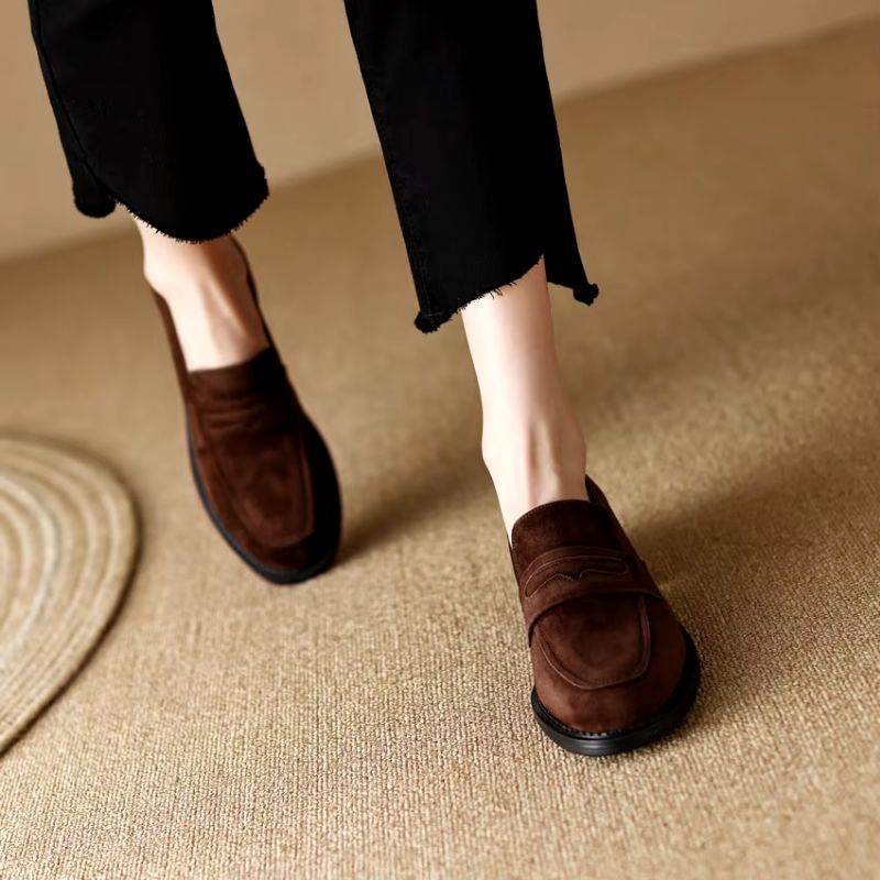 Cornelia Naisten Keskikorkokengät Nahkainen Loafer - Musta