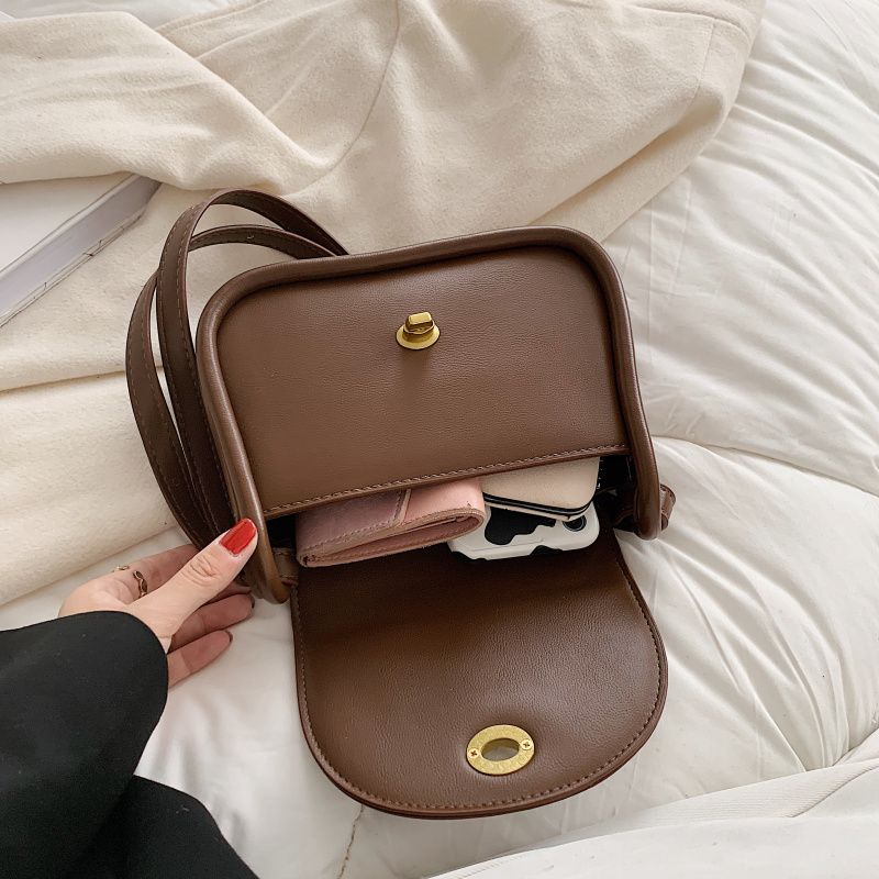 Cristi Naisten Crossbody Käsilaukku - Kahvi