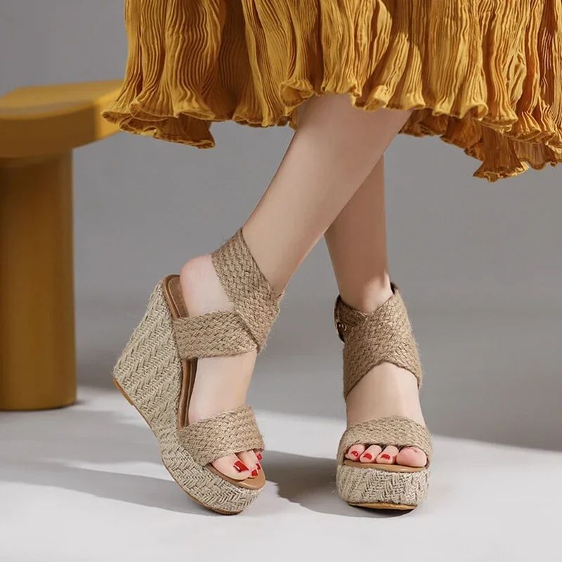 Doris Naisten Wedges Hamppusandaalit - Aprikoosi