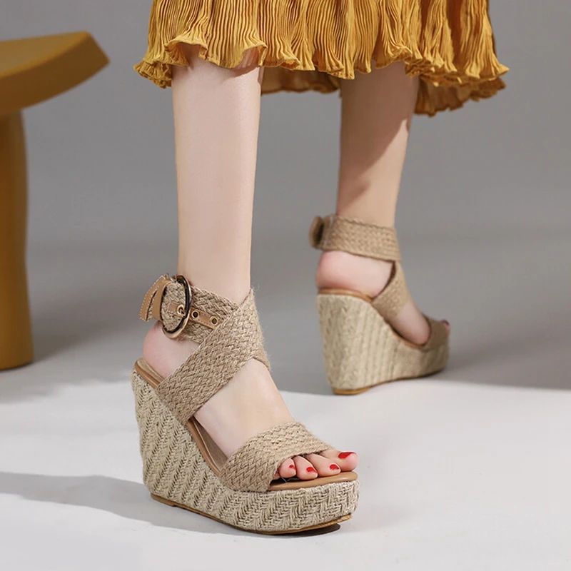 Doris Naisten Wedges Hamppusandaalit - Aprikoosi
