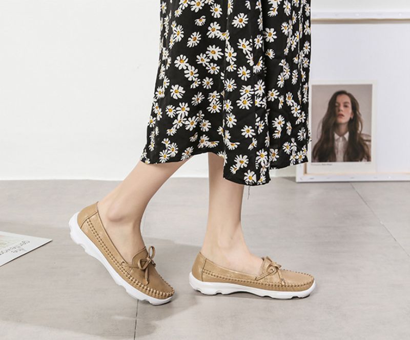 Edesia Naisten Nahkainen Loafer - Pinkki