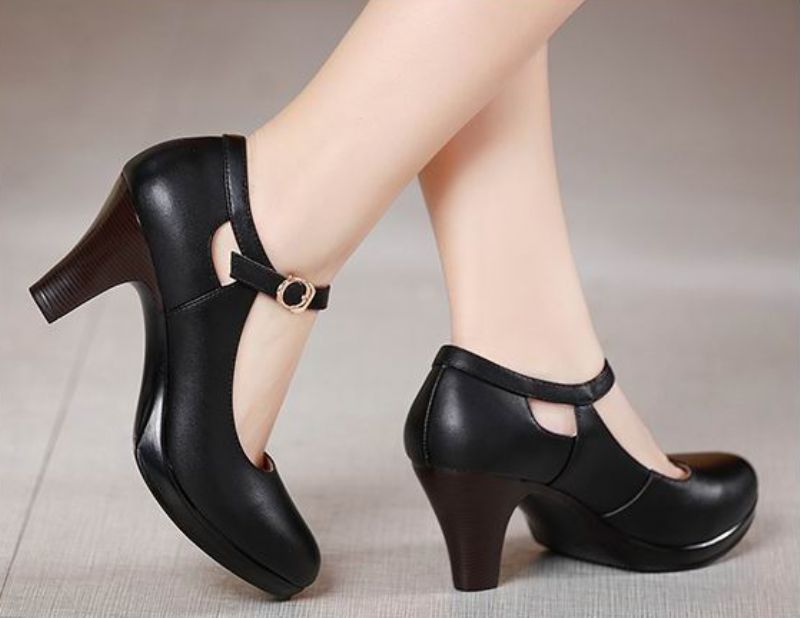 Eimy Naisten Mukavat Light Pumps -kengät - Musta