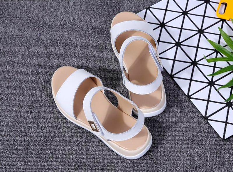 Eride Naisten Sandaalit - Beige