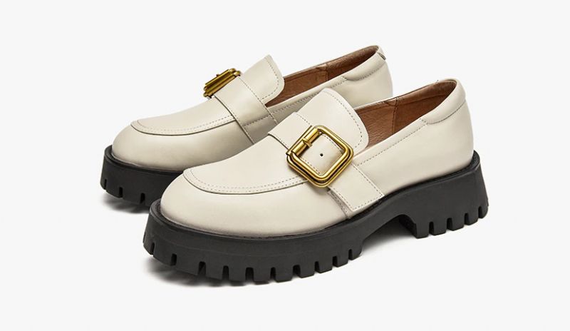 Esma Naisten Nahkainen Loafer - Beige