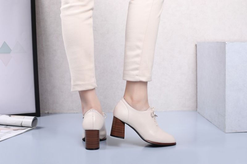 Fedora Naisten Pumps -kengät - Valkoinen