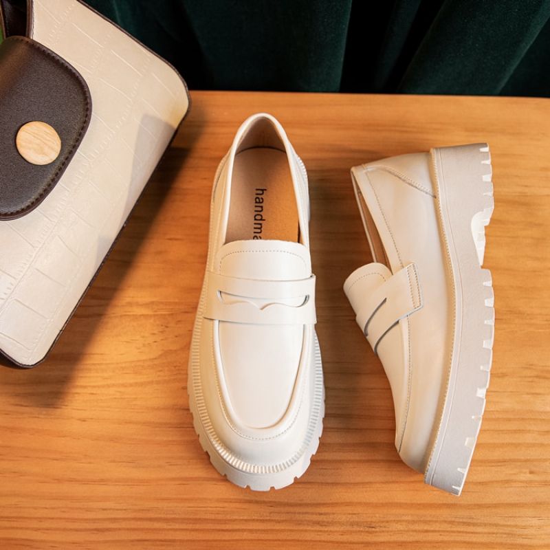 Flavia Naisten Loafer-kengät - Beige