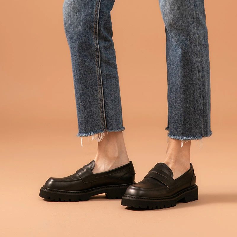 Fonsi Naisten Platform Loafer - Musta