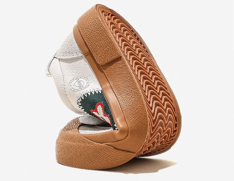 Frida Tyttöjen Classic Sneaker - Beige