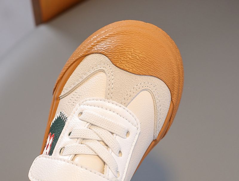 Frida Tyttöjen Classic Sneaker - Beige