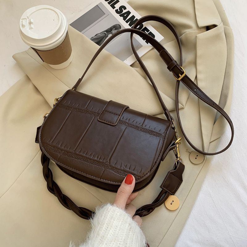 Gillen Naisten Pieni Nahkainen Crossbody Käsilaukku - Musta