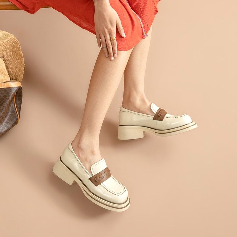Giorgia Naisten Loafer-kengät - Beige