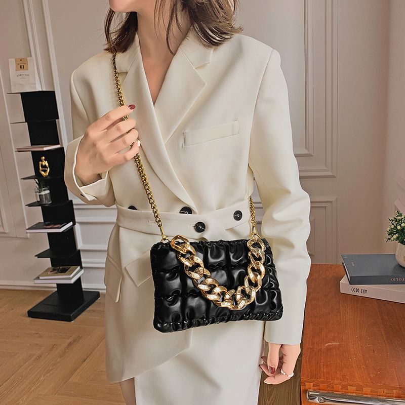 Glamour Naisten Pieni Nahkainen Crossbody Käsilaukku - Musta